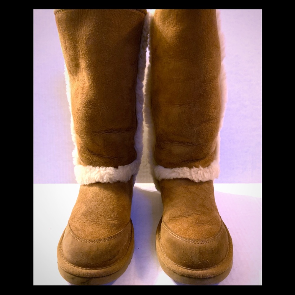 Uggs Sundance boot